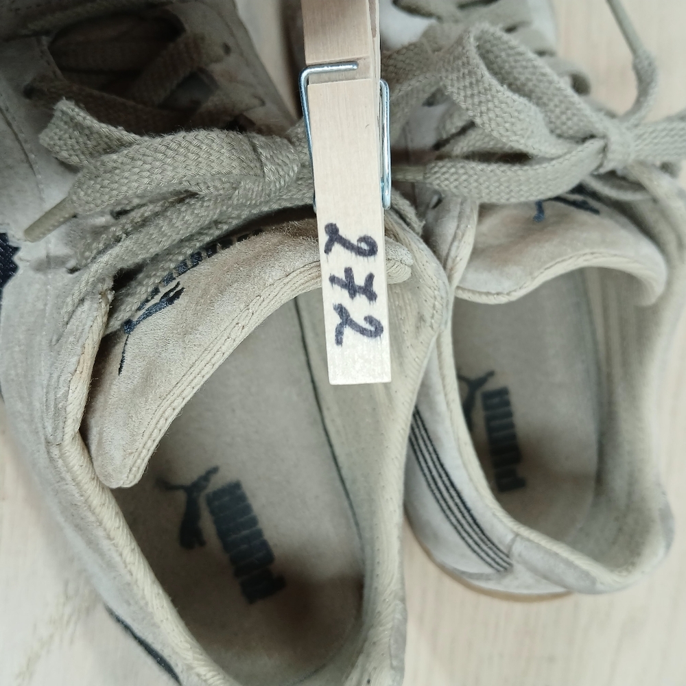 Vintage Puma Beige Suede Lace-Up Low Profile Indoor Training Sneakers 272 - Picture 12 of 12